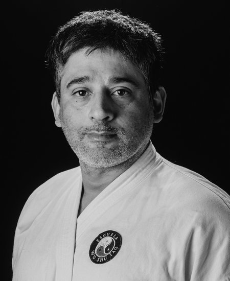 Silvio Benitez - Maestro 2do grado Wu Shu Tao