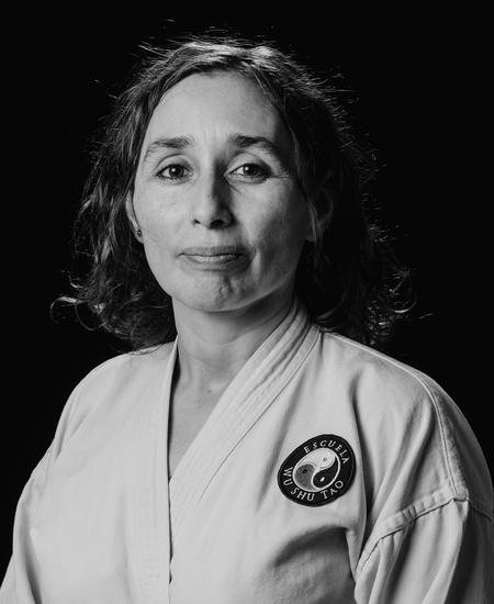 Anahi Lara - Maestra 1er grado Esgrima Oriental Wu Shu Tao