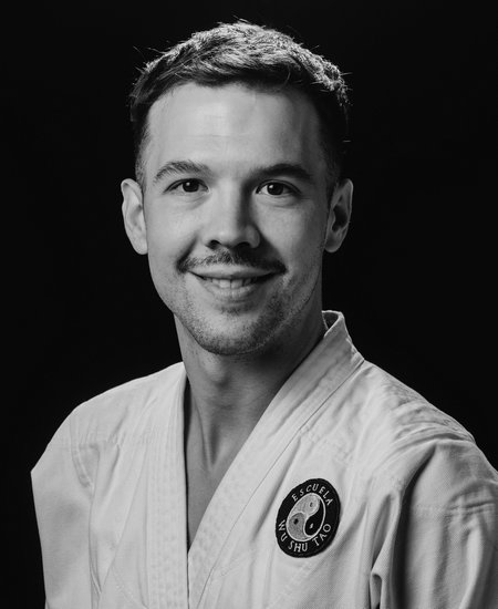 Facundo Rosas - Maestro 4to grado Wu Shu Tao